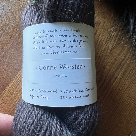 Corrie worsted La Bien Aimeé (Aimee) Moria Dark Grey - Picture 2 of 2
